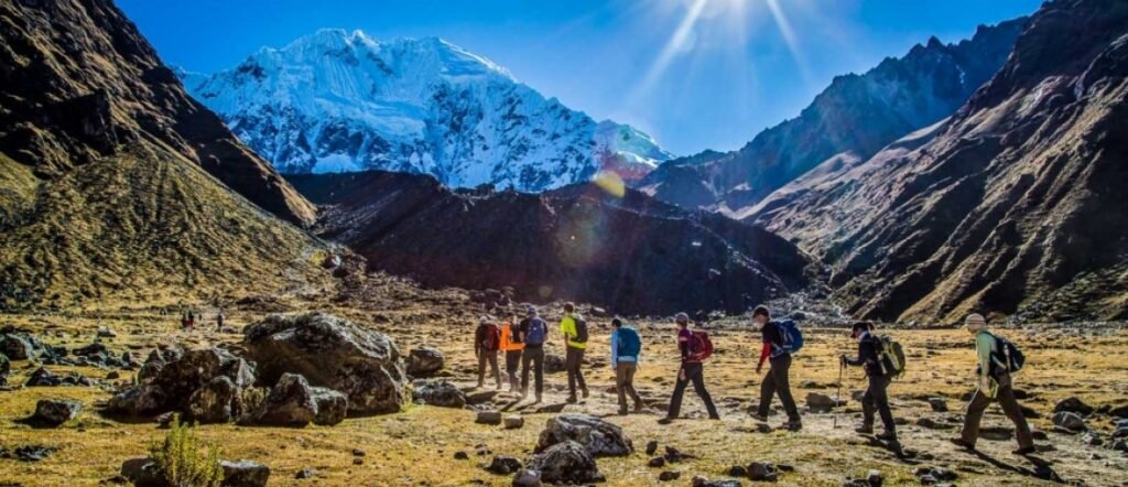 A Magia dos Andes: Trekking nas Trilhas Peruanas